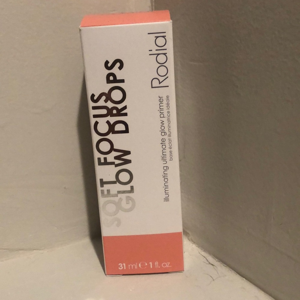 Rodial Soft Focus Glow Drops